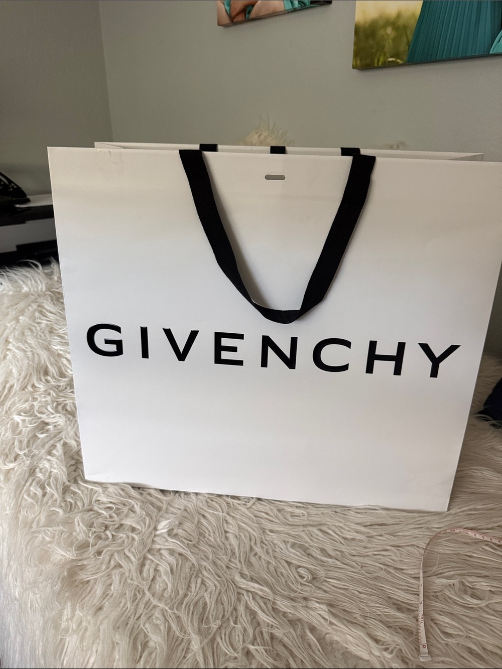 Givenchy shopping bag White and Black